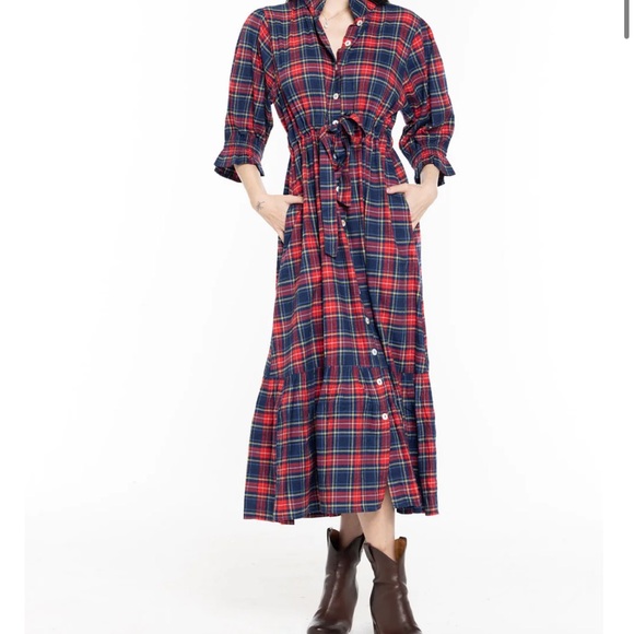 Holly Shae Catherine Elegant Light Green Button-Down Dress - Picture 6 of 6